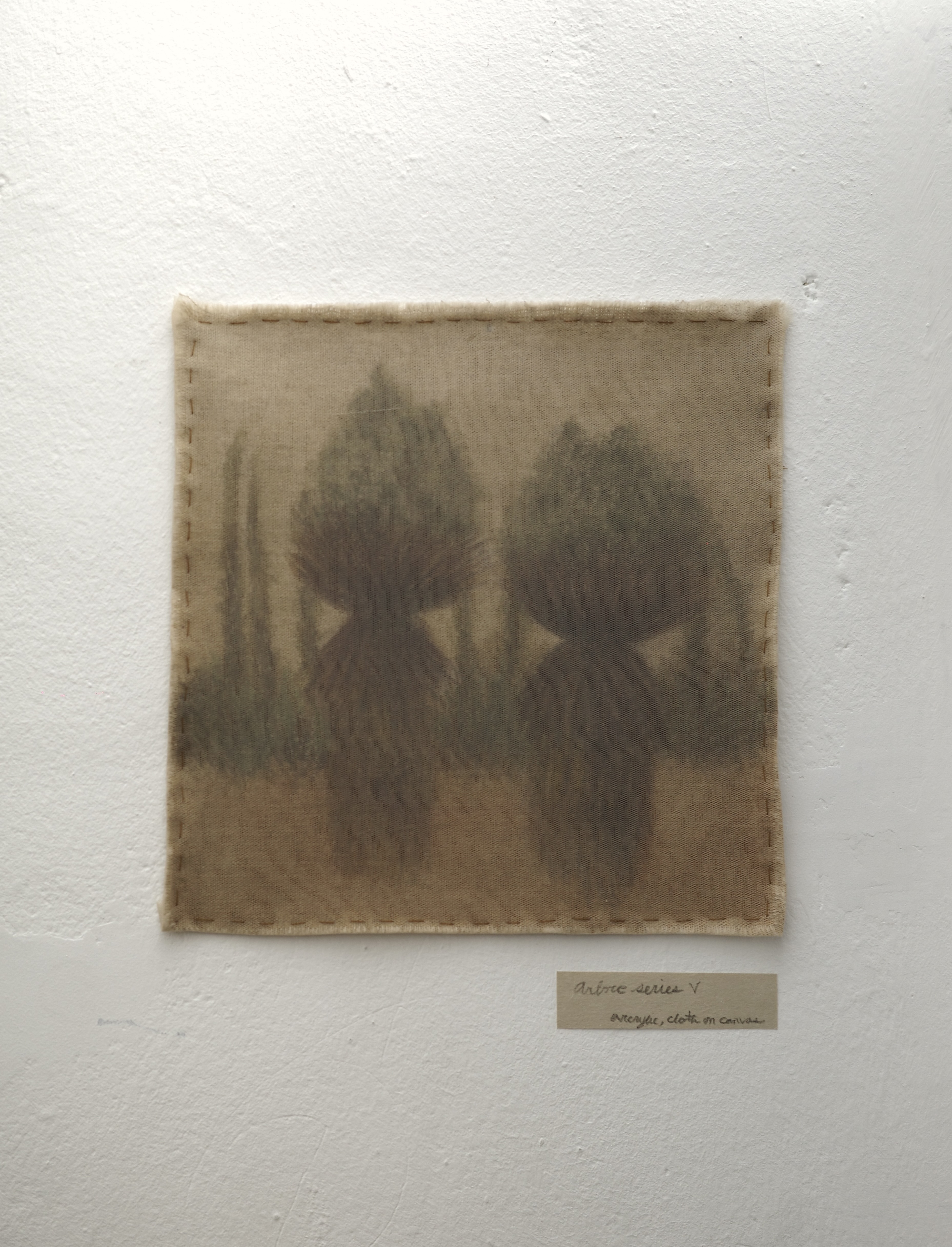 Arbre series V
Acrylic, cloth on canvas
23.5x22.5cm
2026